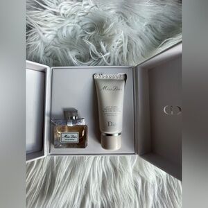 Dior Miss Dior Gift Box - new one